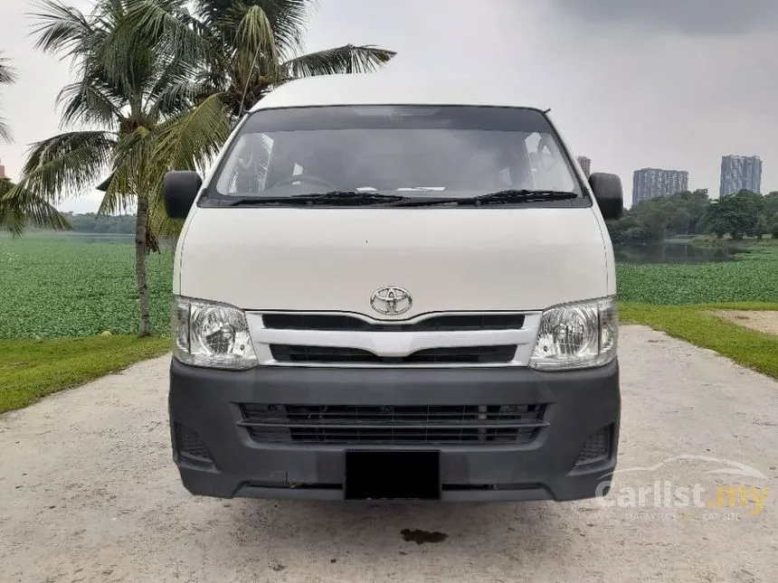 2013 Toyota Hiace Window Van Van