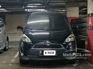 2016 Toyota Sienta 1.5 V MPV