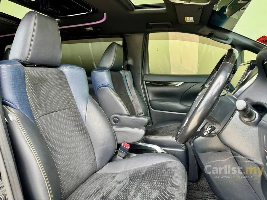 2017 Toyota Vellfire Z Golden Eyes MPV