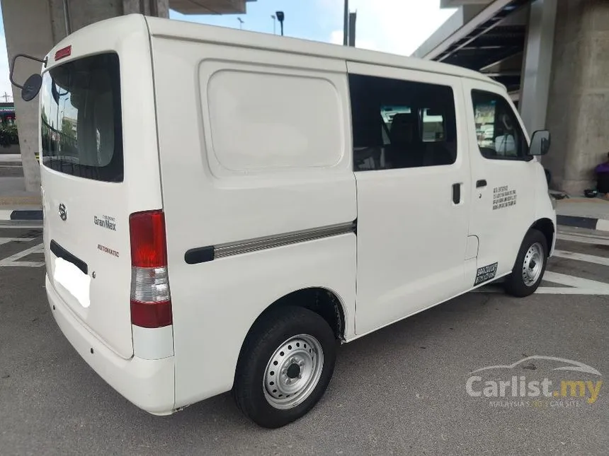 2021 Daihatsu Gran Max Semi Panel Van