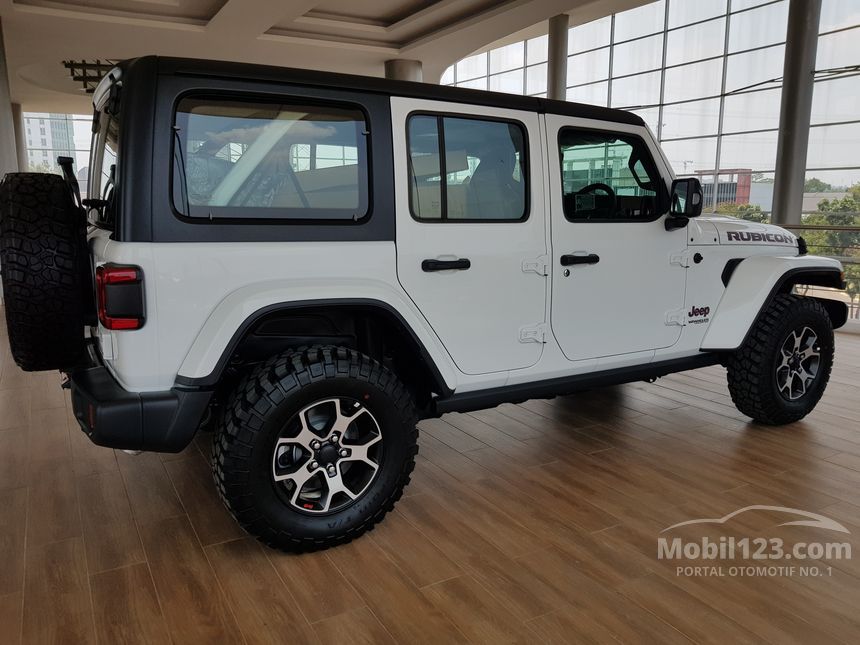 white rubicon black rims