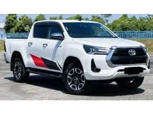 2025 Toyota Hilux 2.4 V Dual Cab Pickup HIGH SPEC NO OFFROAD CAR FSR 12K MILEAGE NEW CONDITION