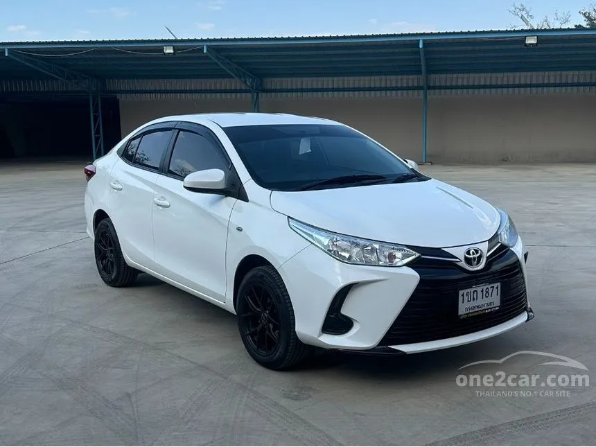 2020 Toyota Yaris Ativ Entry Sedan