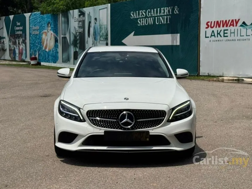 2018 Mercedes-Benz C200 Avantgarde Sedan