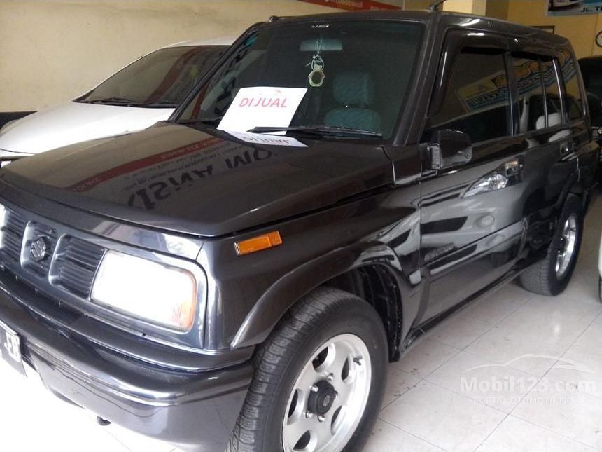 Jual Mobil Suzuki Escudo 1998 1.6 di Jawa Barat Manual SUV 