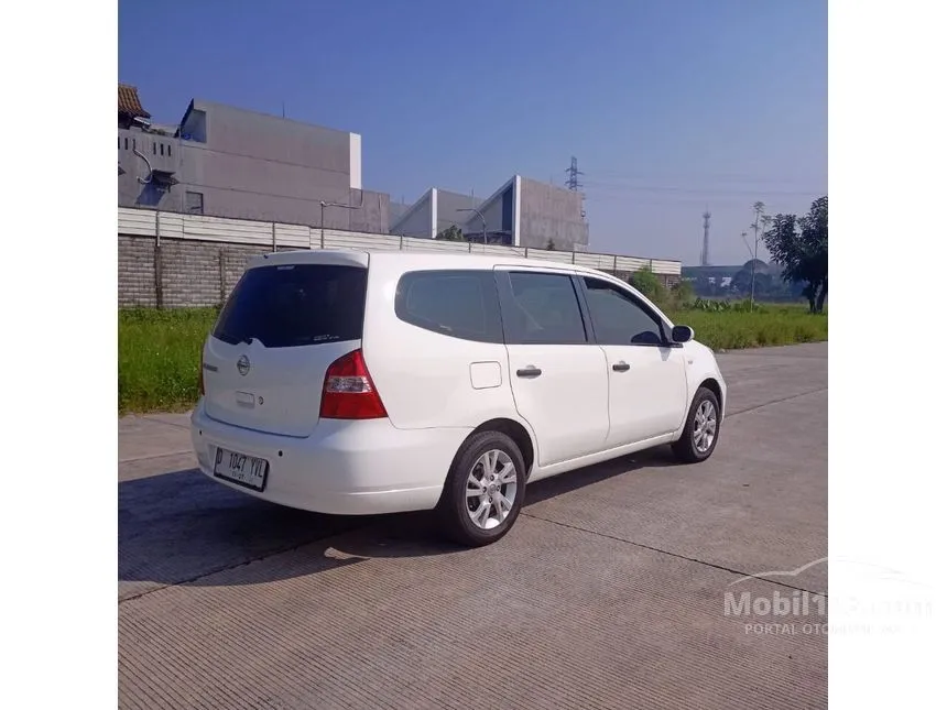 2012 Nissan Grand Livina SV MPV