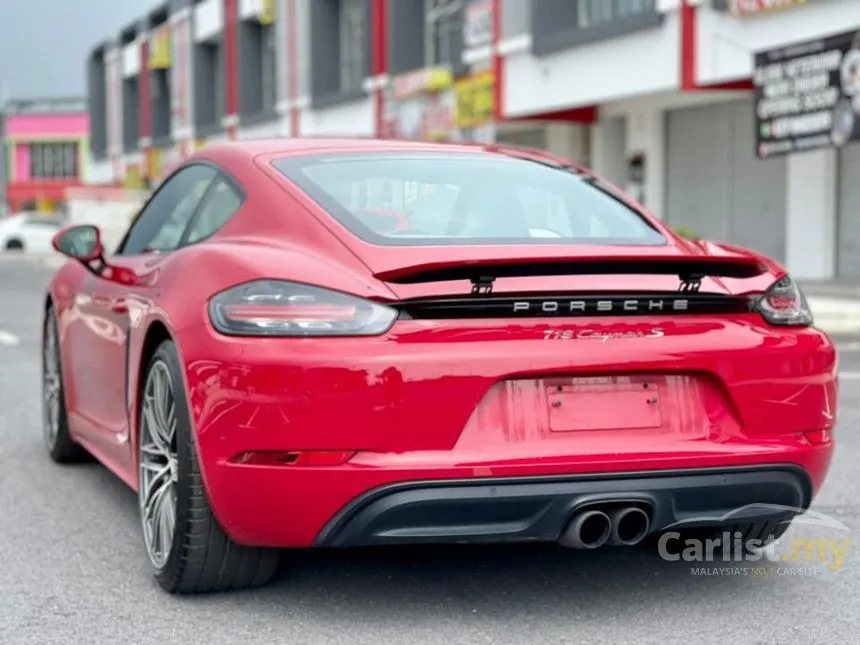 2018 Porsche 718 Cayman S Coupe