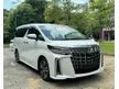 Recon 2020 Toyota Alphard 2.5 SC - 3 LED / SUNROOF / ROOF MONITOR / ORI NEW PLAYER WITH APPLE CARPLAY & ANDROID / - Cars for sale