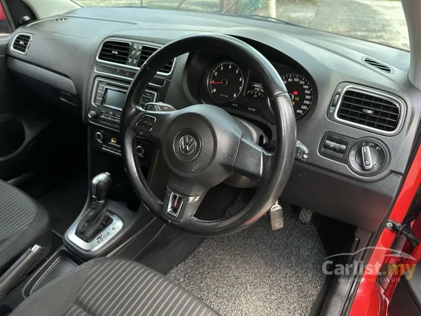 2014 Volkswagen Polo Sedan