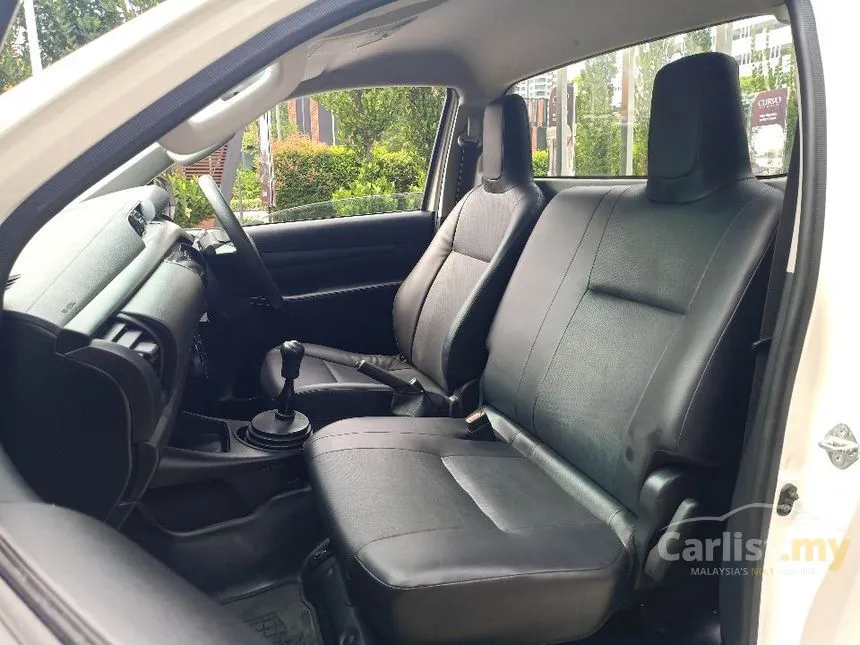 2021 Toyota Hilux Single Cab Pickup