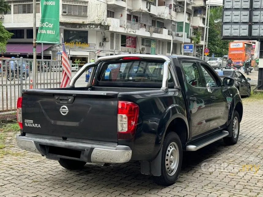 2015 Nissan Navara SE Dual Cab Pickup Truck