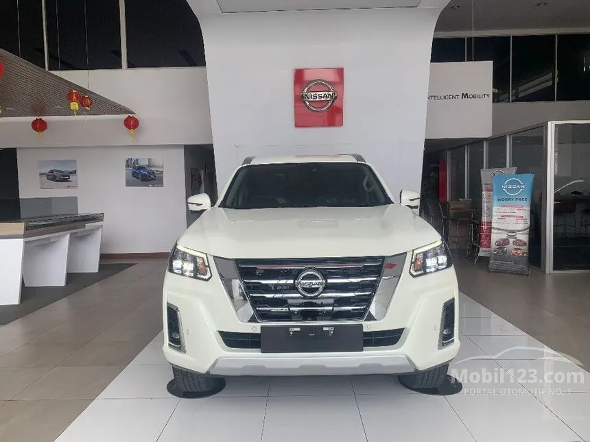 Jual Mobil Nissan Terra 2023 VL 2.5 di Jawa Barat Automatic Wagon Putih Rp 725.000.000