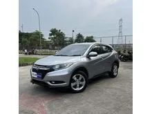2016 Honda HR-V 1.5 E SUV - DP 10 JUTA