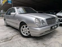 2001 Mercedes-Benz E230 2.3 Sedan