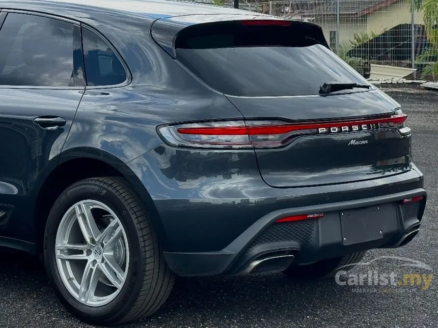 2022 Porsche Macan SUV