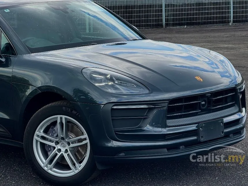 2022 Porsche Macan SUV