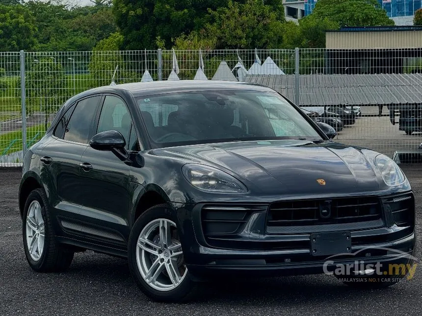 2022 Porsche Macan SUV