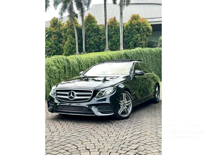 2018 Mercedes-Benz E300 AMG Line Sedan