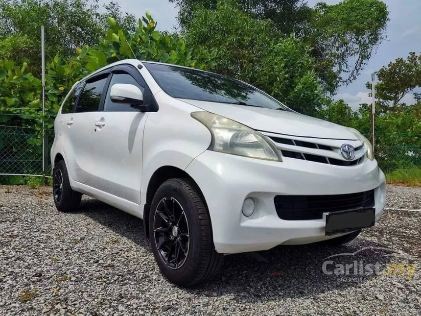 2012 Toyota Avanza E MPV