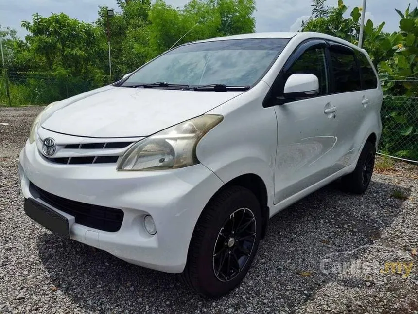 2012 Toyota Avanza E MPV