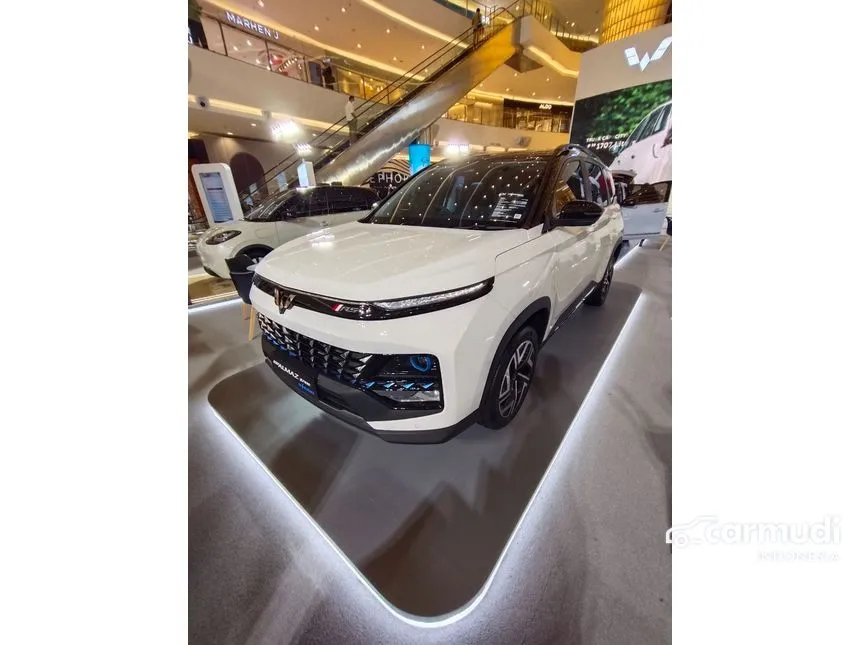 2024 Wuling Almaz RS Hybrid Wagon