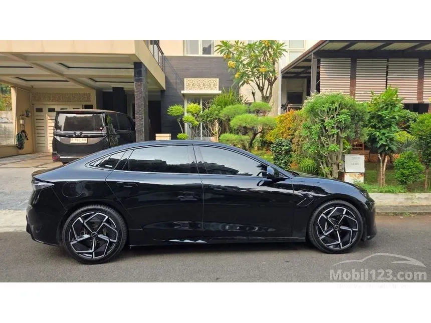 2024 BYD Seal Premium Extended Range Sedan