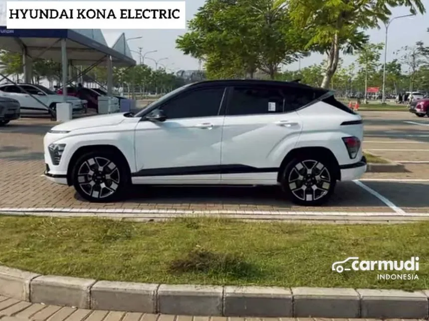 Jual Mobil Hyundai Kona 2024 Electric Prime Long Range di DKI Jakarta Automatic Wagon Putih Rp 593.000.000