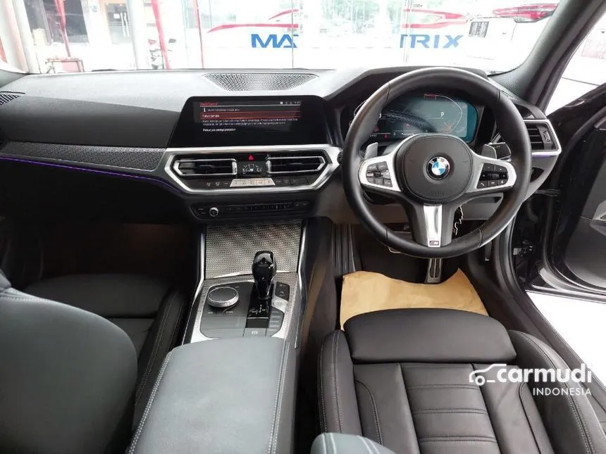 2021 BMW 330i M Sport Sedan