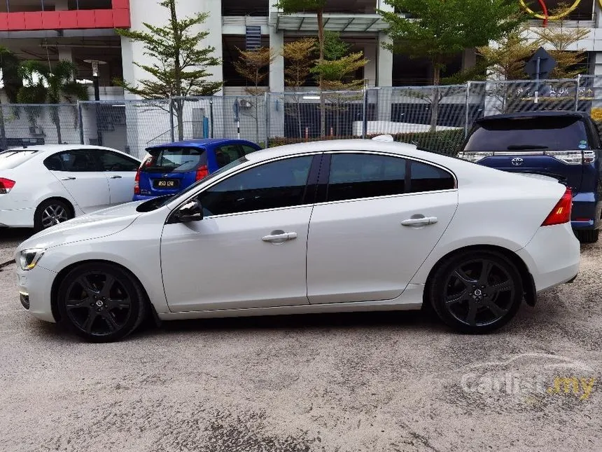2015 Volvo S60 T5 Sedan