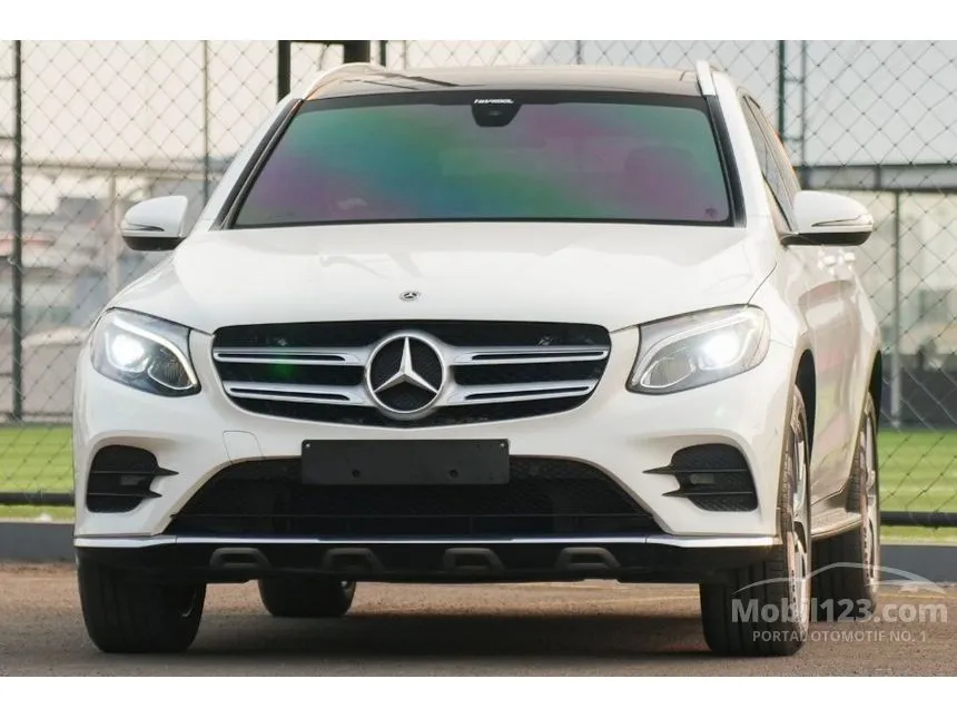 2019 Mercedes-Benz GLC200 AMG SUV