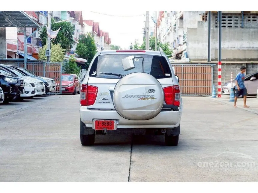 2004 Isuzu Adventure Master Wagon