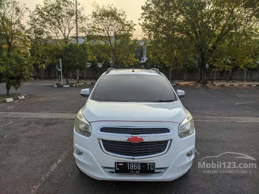 Jual Mobil Chevrolet Spin 2015 LTZ 1.5 di Jawa Timur Manual SUV Putih Rp 105.000.000