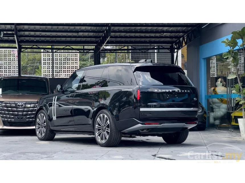 2022 Land Rover Range Rover P530 Autobiography LWB SUV