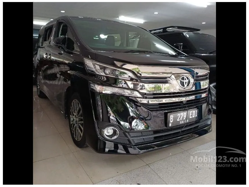 Jual Mobil Toyota Vellfire 2016 G 2.5 di DKI Jakarta Automatic Van Wagon Hitam Rp 695.000.000