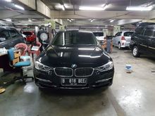 2013 BMW 320i 2.0 Luxury kondisi super