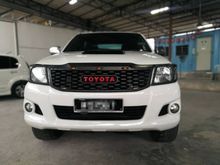 2014 Toyota Hilux 2.5 G VNT Pickup Truck