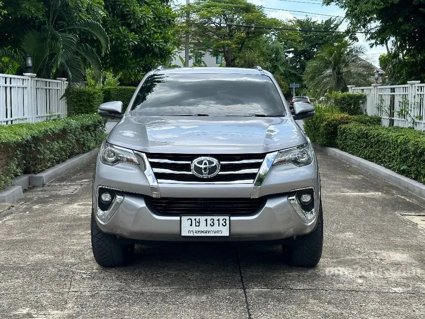 2018 Toyota FORTUNER V SUV