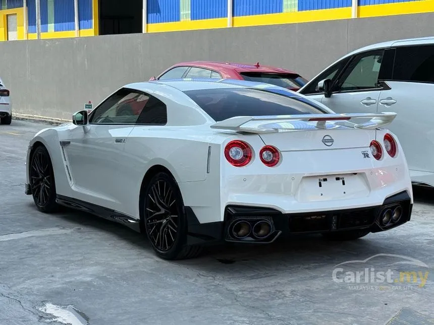 2024 Nissan GT-R Pure Edition Coupe