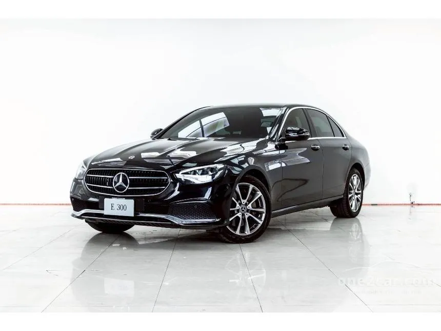 2022 Mercedes-Benz E300 e Avantgarde Sedan