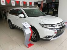 2017 Mitsubishi Outlander 2.0L SUV