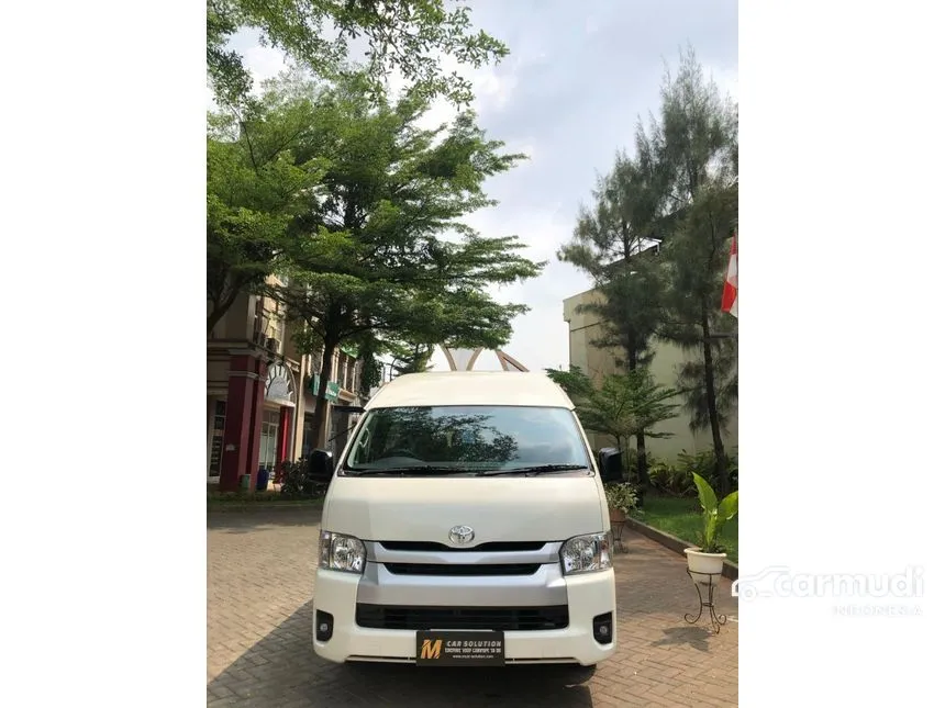 2024 Toyota Hiace Commuter Van Wagon