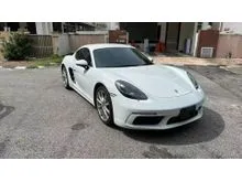 LOW MILEAGE TIPTOP CONDITION , PDLS , SPORT CHRONO 2019 Porsche 718 2.0 Cayman Coupe