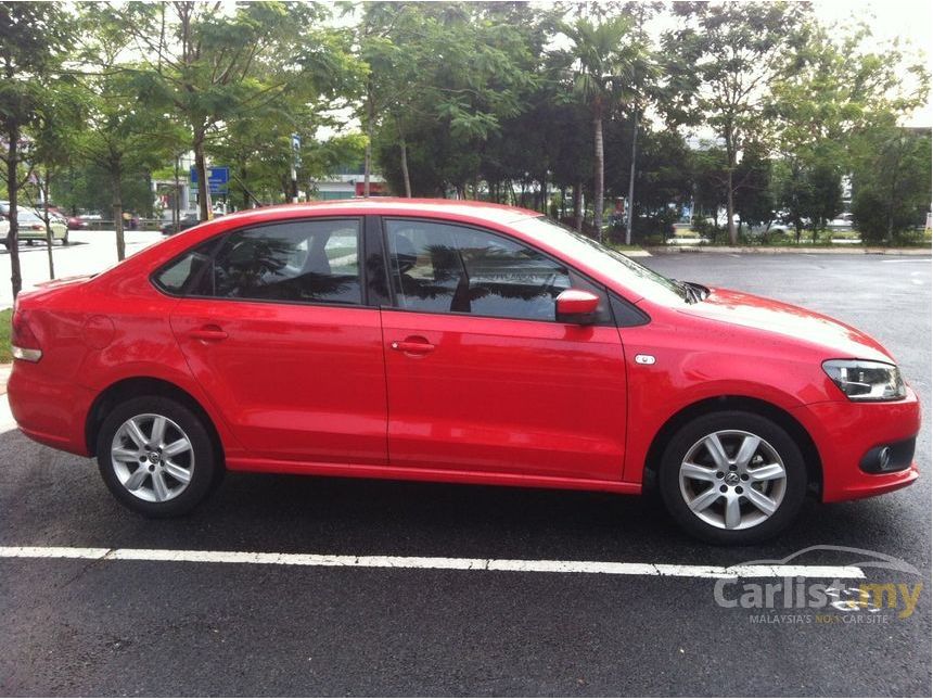 2012 Volkswagen Polo Sedan