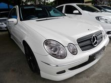 2006 Mercedes-Benz E200K 1.8 Classic Sedan -- WELL MAINTAINED --