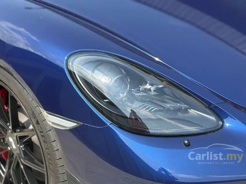 2024 Porsche 718 Spyder RS Convertible