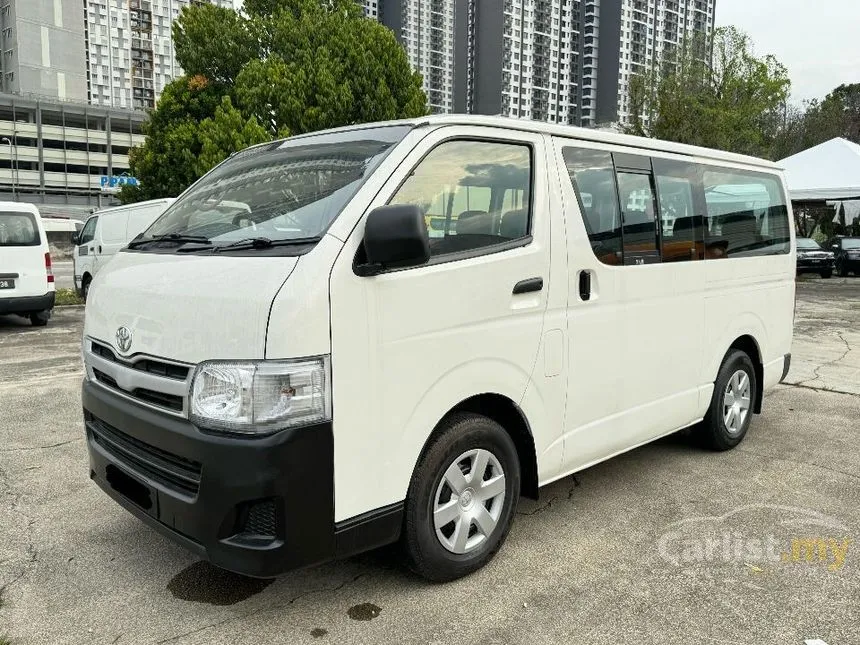 2013 Toyota Hiace Window Van