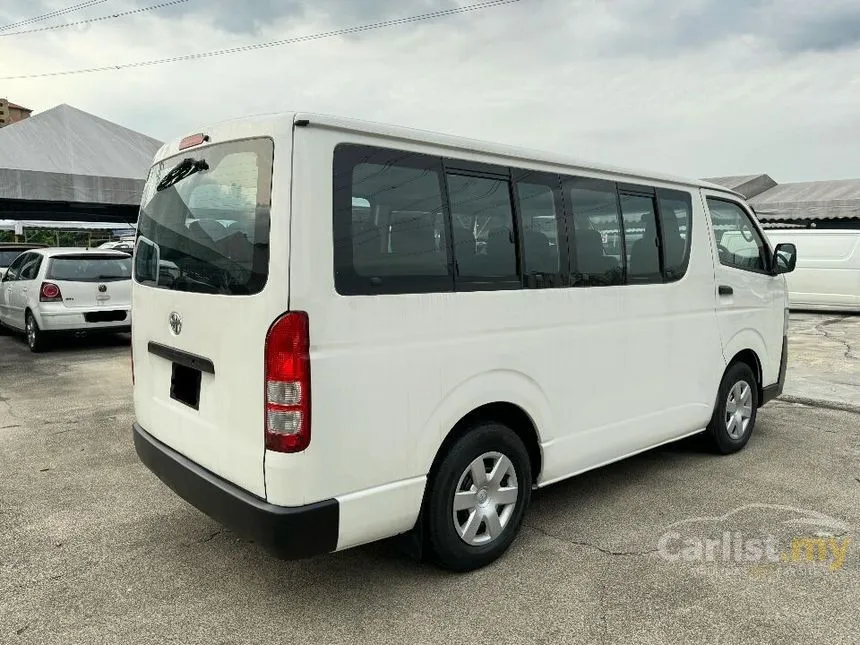 2013 Toyota Hiace Window Van