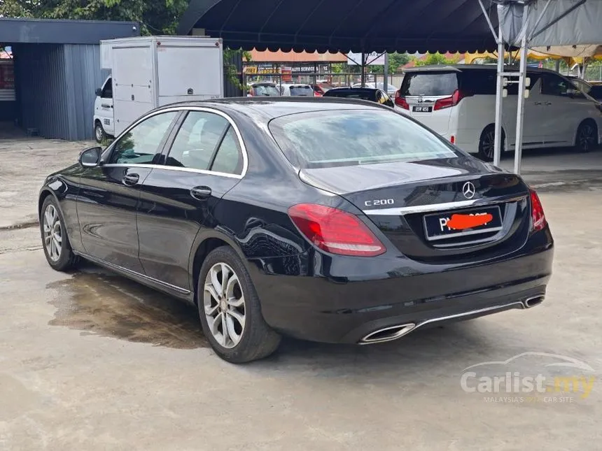 2015 Mercedes-Benz C200 AMG Line Sedan