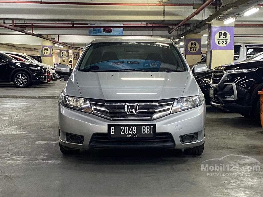 Jual Mobil Honda City 2013 E 1.5 di DKI Jakarta Automatic Sedan Silver