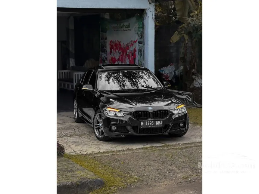 2018 BMW 330i M Sport Sedan